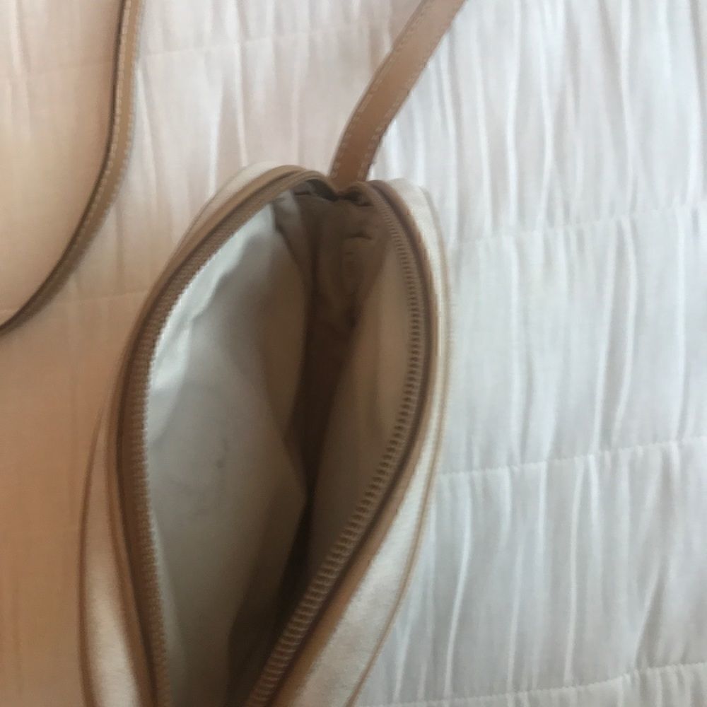 Fendi cross body mini bag - Picture 10 of 12
